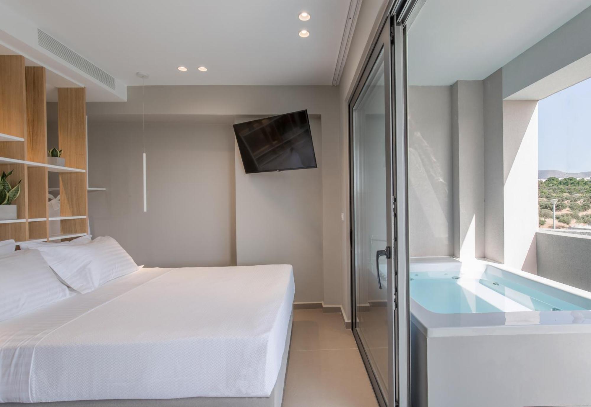 Noemie Luxury Suites Χανιά Δωμάτιο φωτογραφία