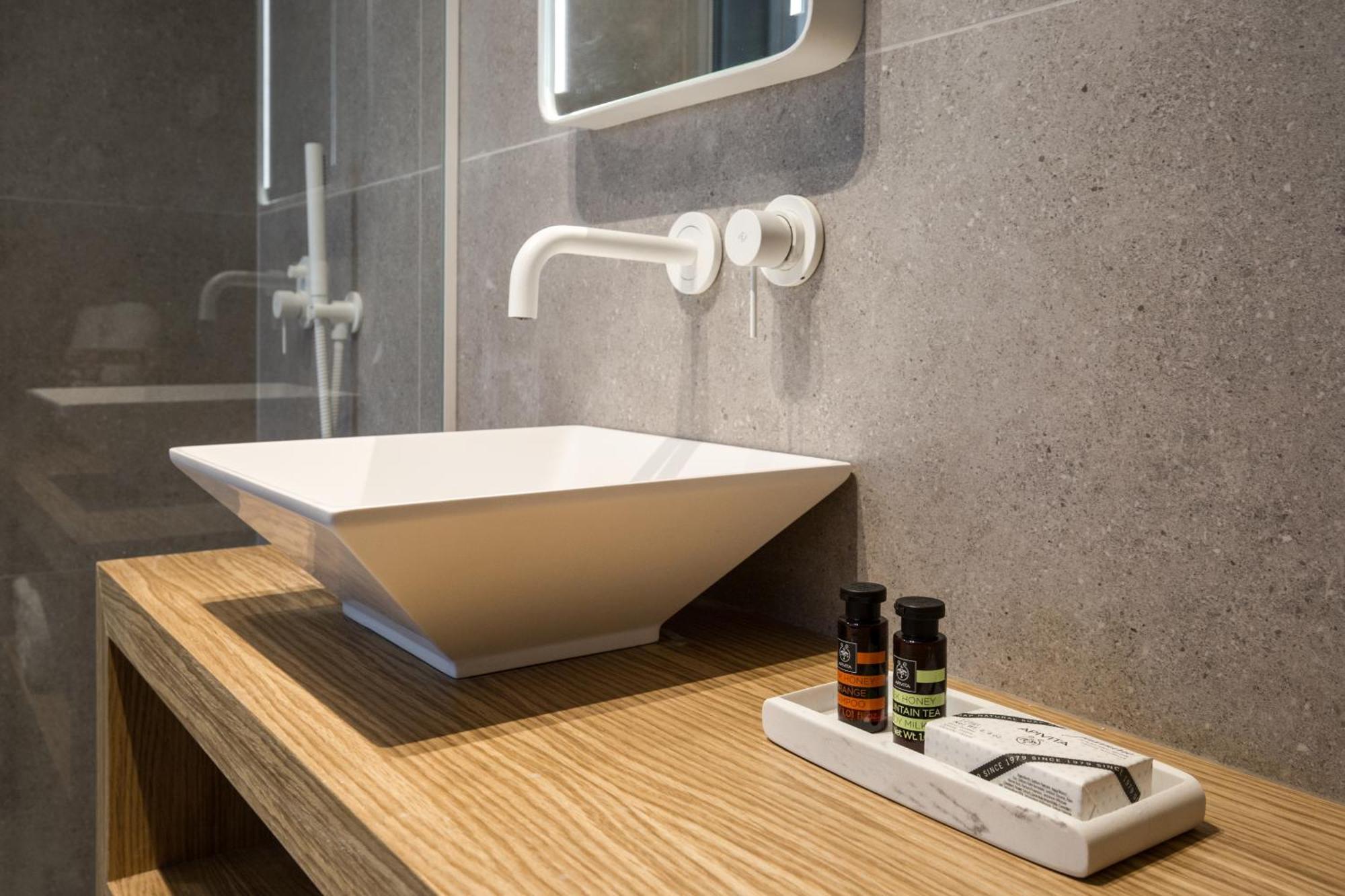 Noemie Luxury Suites Χανιά Δωμάτιο φωτογραφία